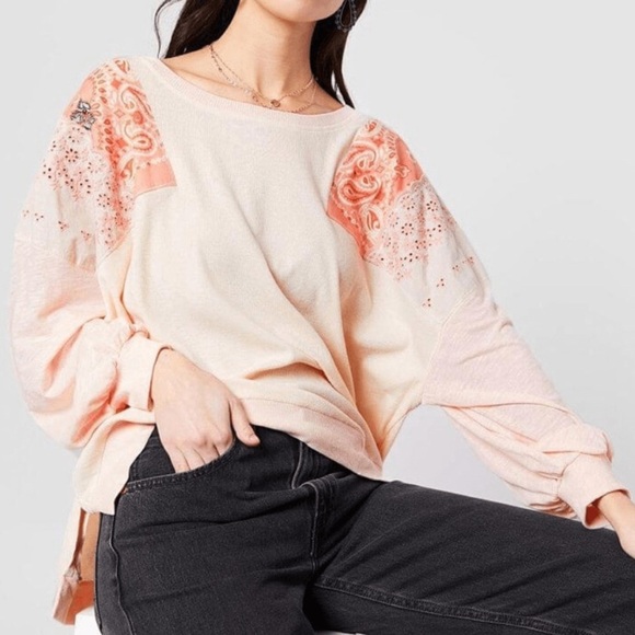 WE THE FREE by Free People Feelin' It Top Peach Mixed Fabric size Large READ - Picture 1 of 14